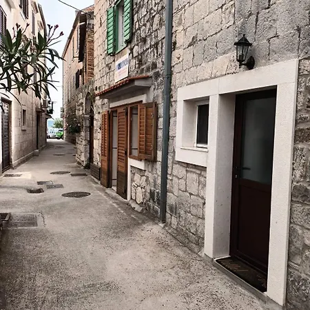 Guest house Cozy With Terrace Near Promenade *